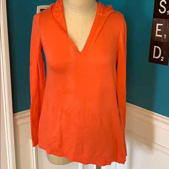 PraNa orange asymmetrical hem sweater Small - Picture 1 of 3
